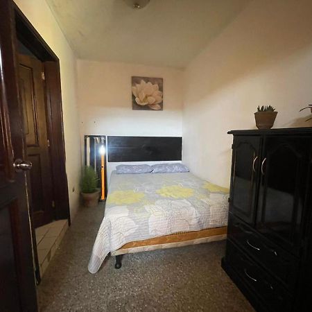Esperanza Hostel Antigua Екстериор снимка