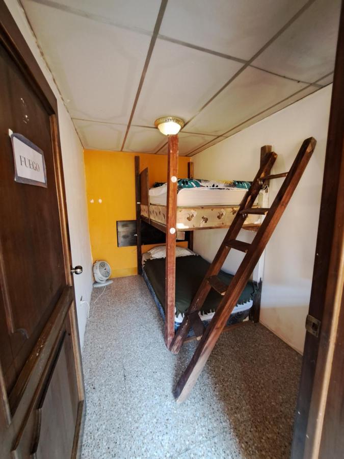 Esperanza Hostel Antigua Екстериор снимка